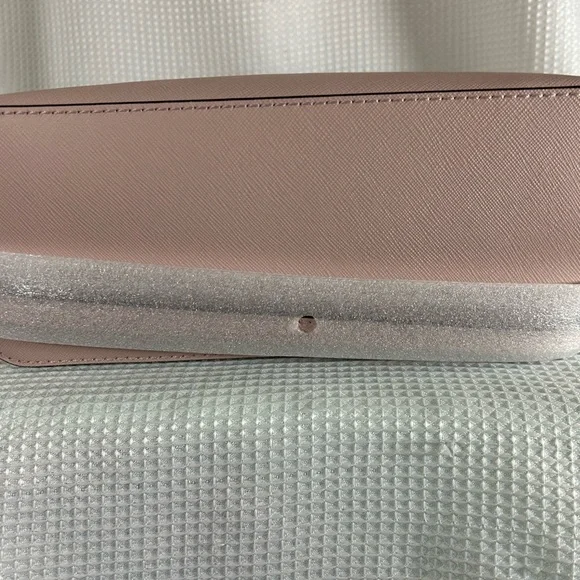 Michael Kors, jet set travel, medium dome, Crossbody bag, color powder, blush - Picture 6 of 7